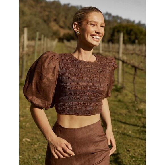 Dissh brown frankie linen smocked crop top - Picture 2 of 4